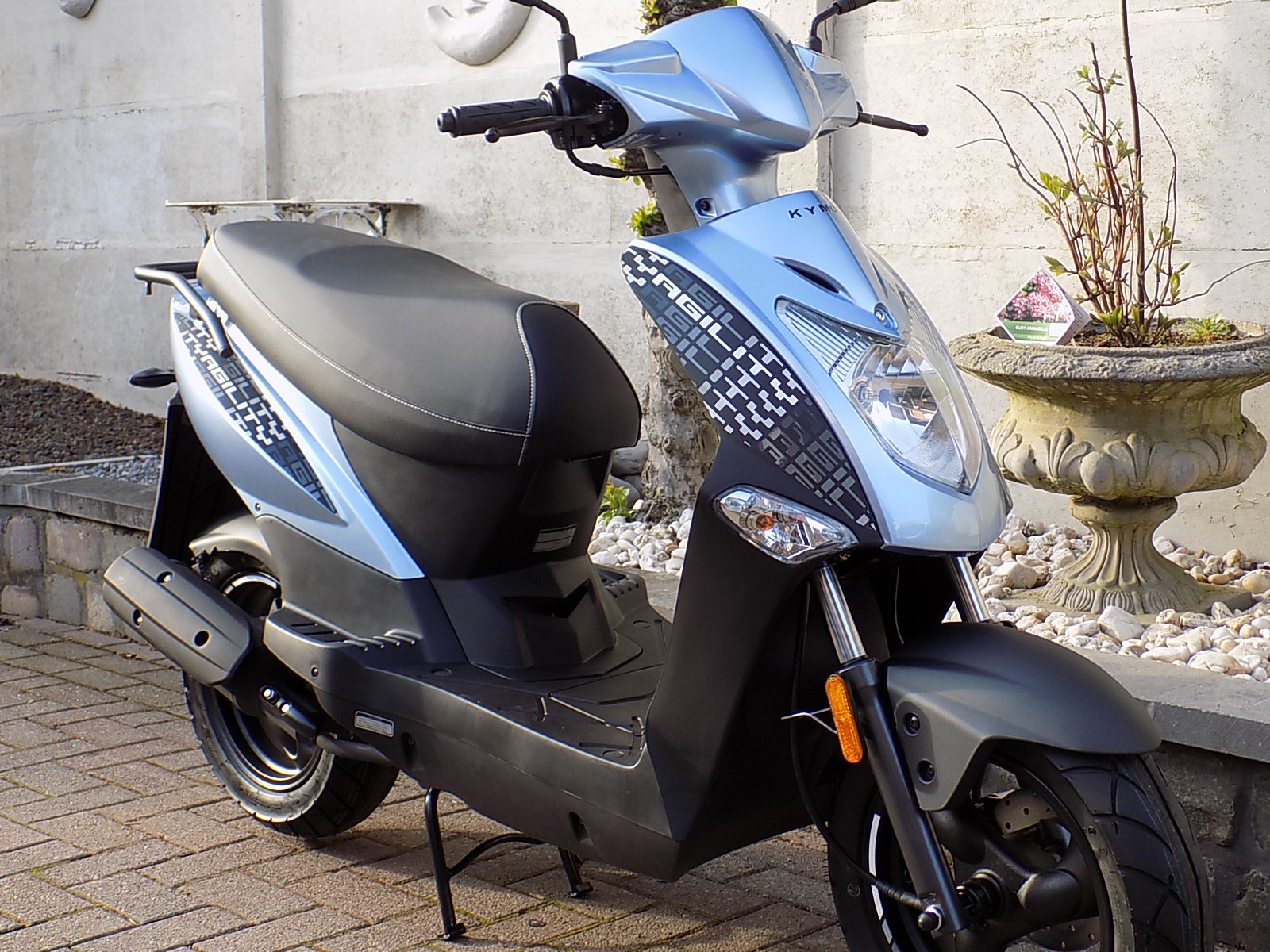 Lees meer over het artikel Kymco Agility 50 A klasse nieuwe scooter (VERKOCHT)!!!