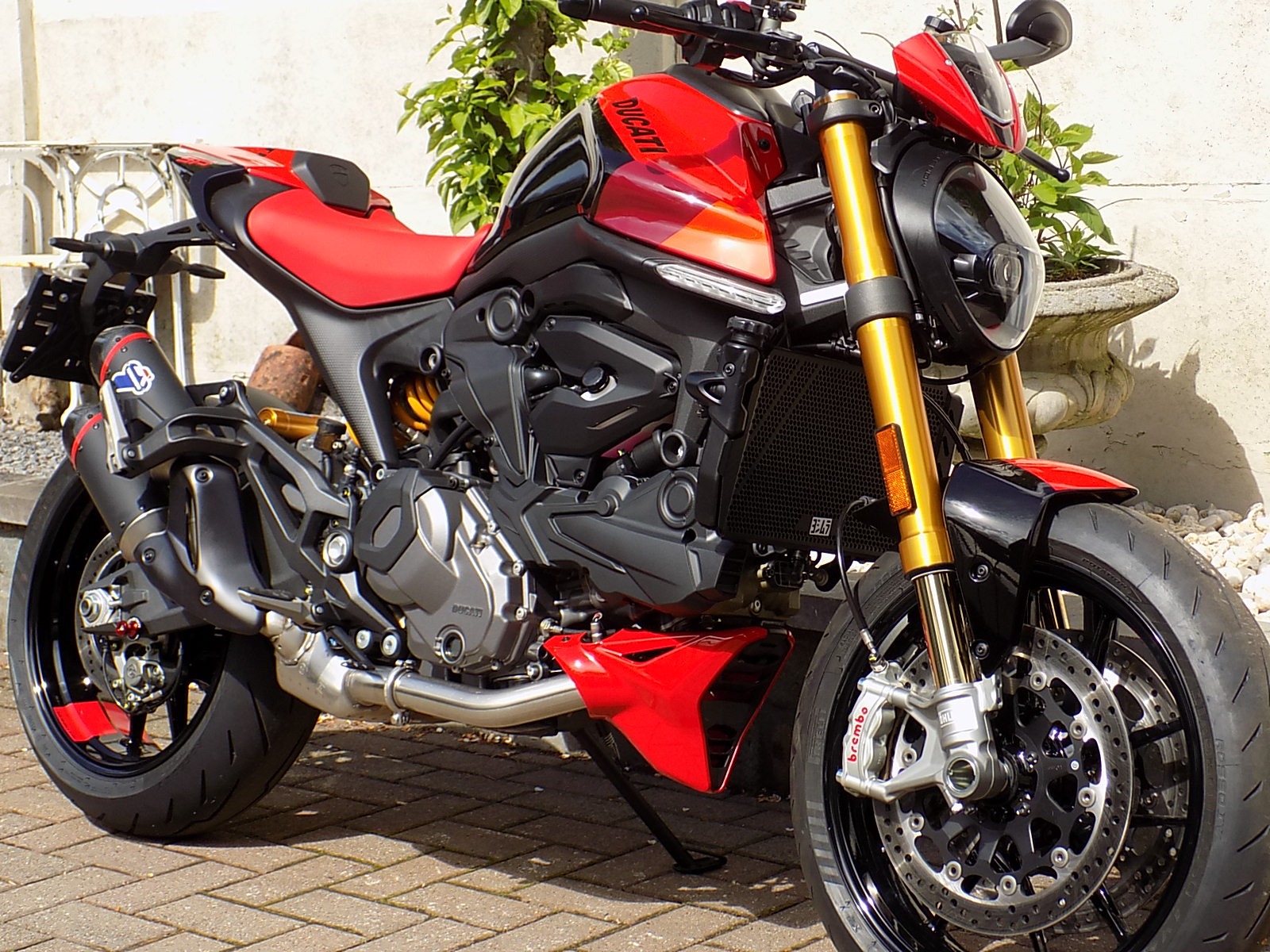 Lees meer over het artikel Ducati Monster 937 SP
