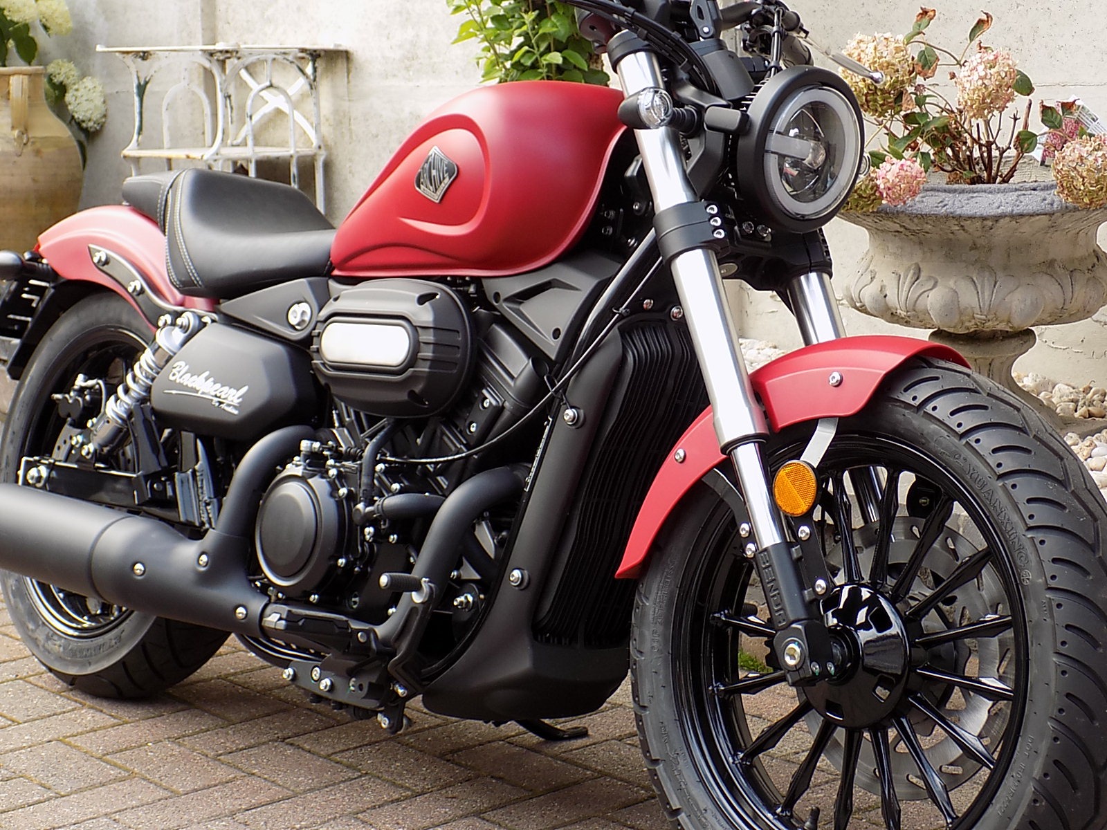 Lees meer over het artikel Archive Blackpearl 125 cc chopper cruiser DEMO ! 85km