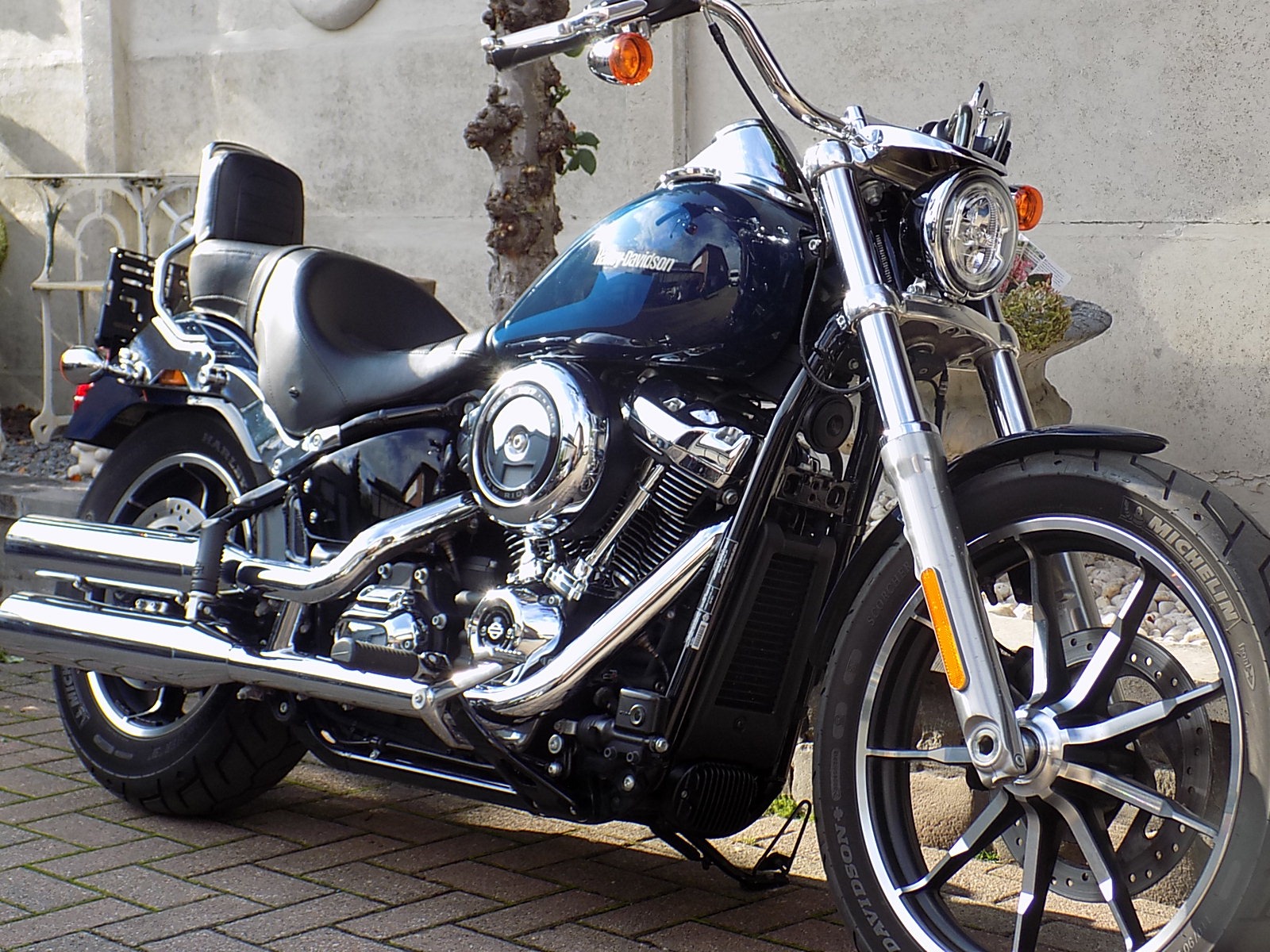 Lees meer over het artikel Harley-Davidson Low Rider 