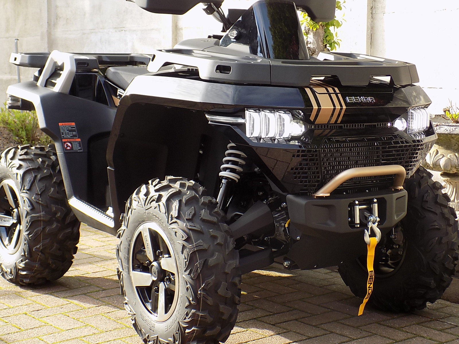 Lees meer over het artikel nieuw Benda QUAD ATV 550 V-TWIN Redstone T3<br>&nbsp;