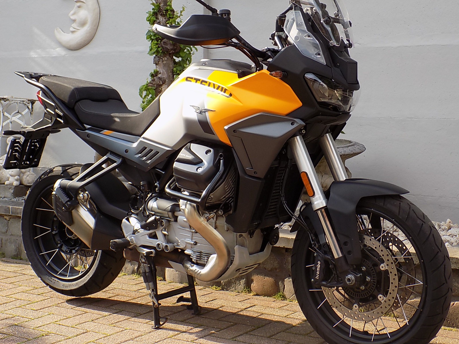 Lees meer over het artikel Moto Guzzi Stelvio PFF (VERKOCHT)!!!