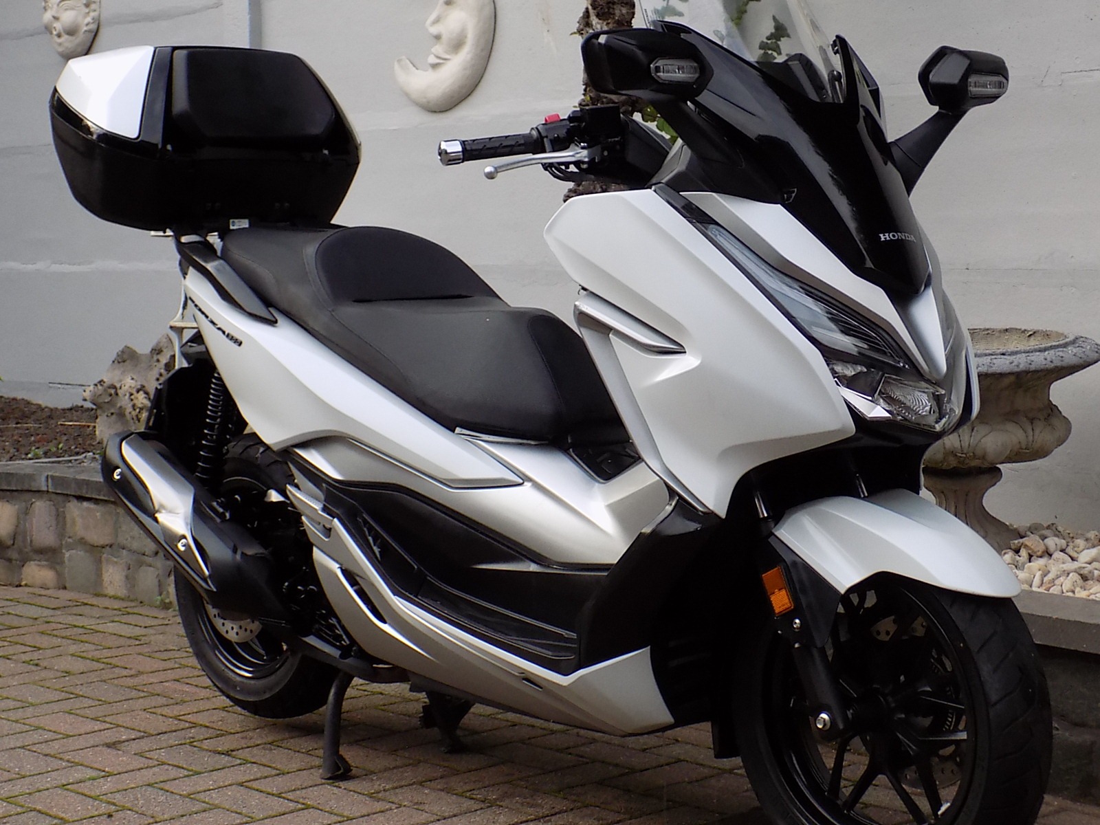 Lees meer over het artikel Honda Forza 300